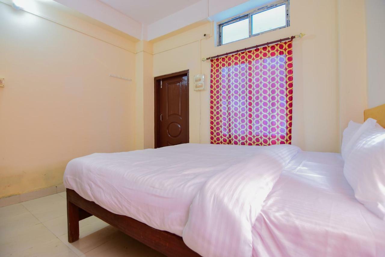 Spot On 30735 Dreamland Guest House Dispur Zimmer foto